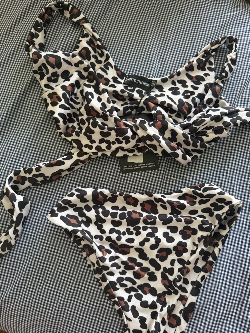 PrettyLittleThing Leopard Print Tie Front Bikini